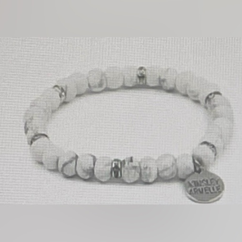 Kinsley Armelle Beaded Bracelet Set NWOT - Picture 3 of 6